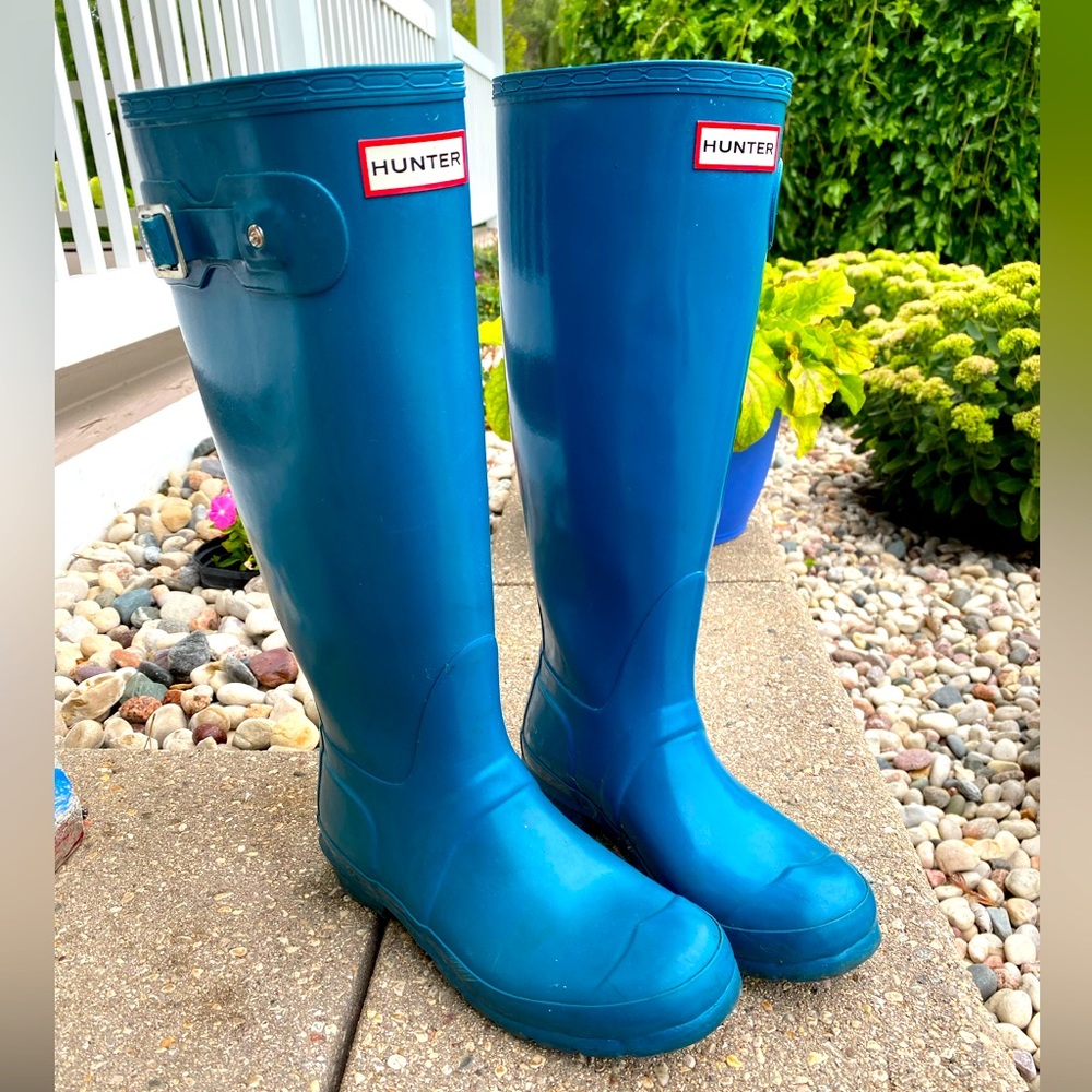 Original Tall Hunter Boots - Women’s Size 6 - Aqua Blue